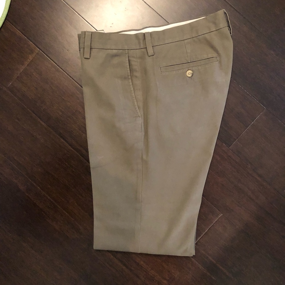 Men’s Banana Republic Chino pants